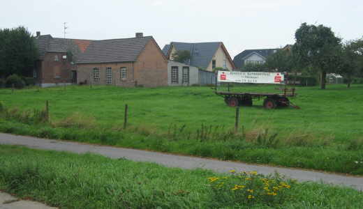 Alte Schmiede mit ehemaliger Hofanlage und Obstbongert
